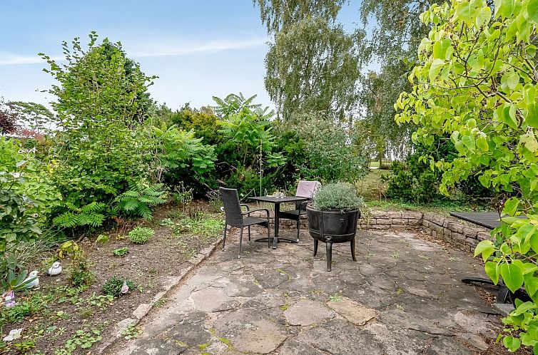 Vakantiehuis "Ayo" - 200m from the sea