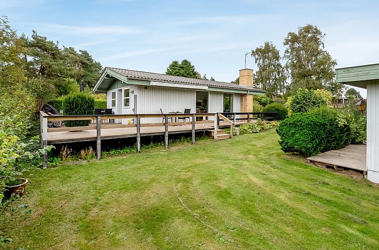 Vakantiehuis "Ayo" - 200m from the sea