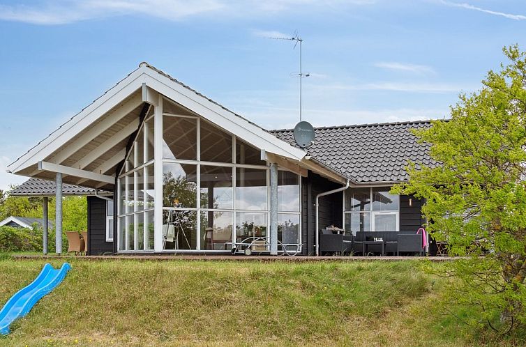 Vakantiehuis "Elspeth" - 25m from the sea
