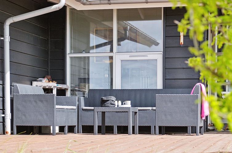 Vakantiehuis "Elspeth" - 25m from the sea