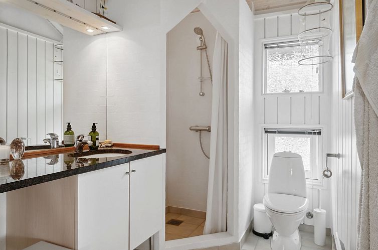 Vakantiehuis "Elspeth" - 25m from the sea