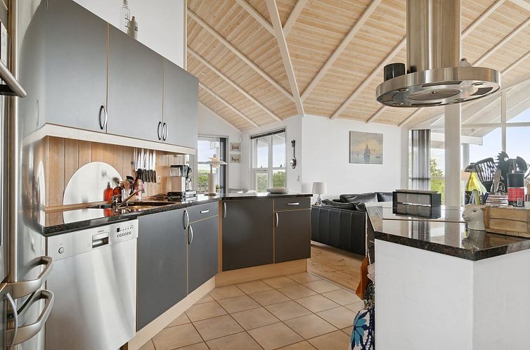 Vakantiehuis "Elspeth" - 25m from the sea