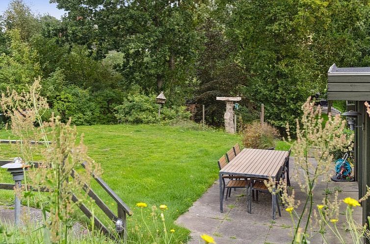 Vakantiehuis "Gundhild" - 250m from the sea