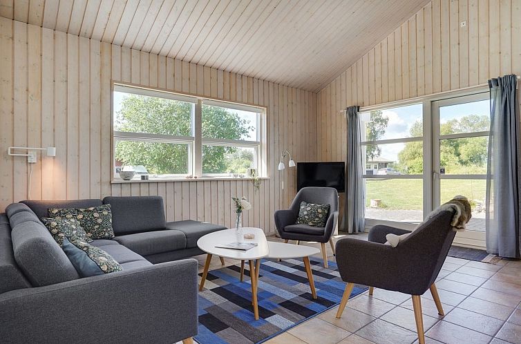 Vakantiehuis "Bitha" - 400m from the sea