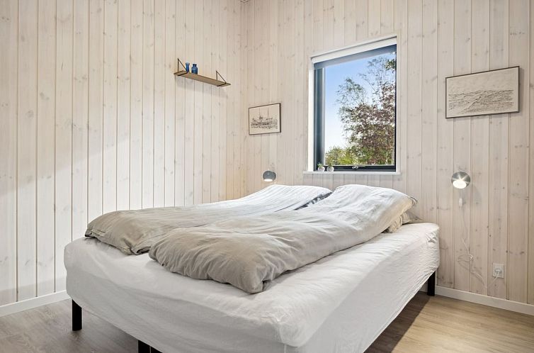 Vakantiehuis "Uma" - 1.5km from the sea