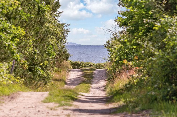 Vakantiehuis "Herlek" - 200m from the sea