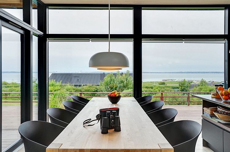 Vakantiehuis "Mahilo" - 300m from the sea