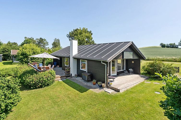 Vakantiehuis "Eva" - 1.5km to the fjord