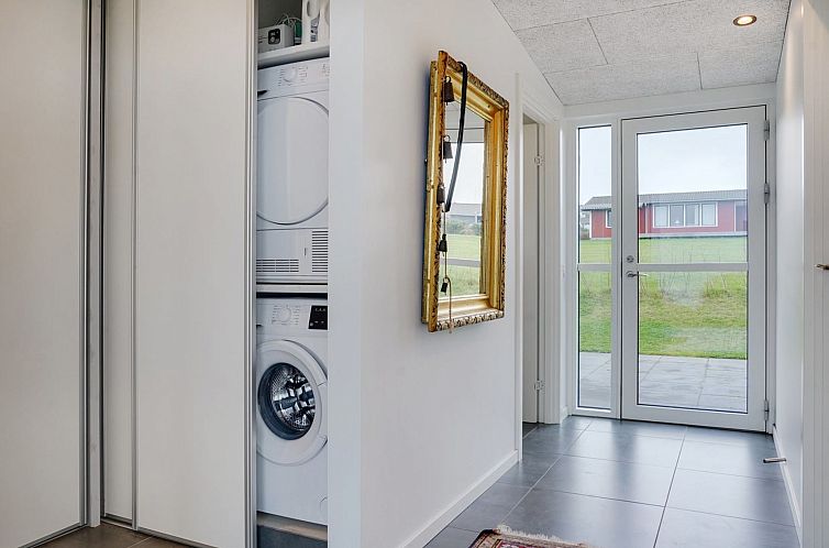 Vakantiehuis "Antomine" - 150m from the sea