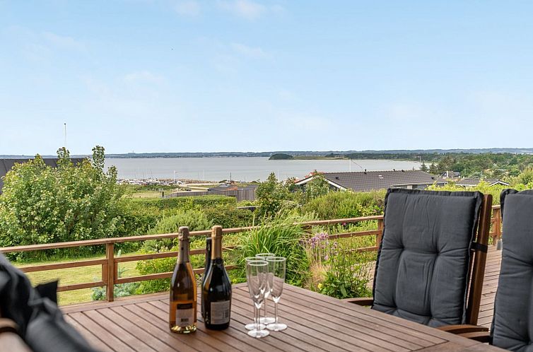 Vakantiehuis "Mahilo" - 300m from the sea