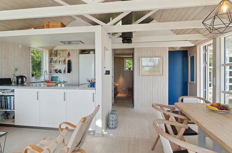 Vakantiehuis "Klint" - 25m from the sea