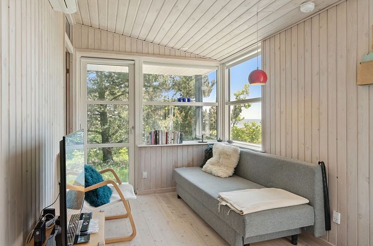 Vakantiehuis "Klint" - 25m from the sea
