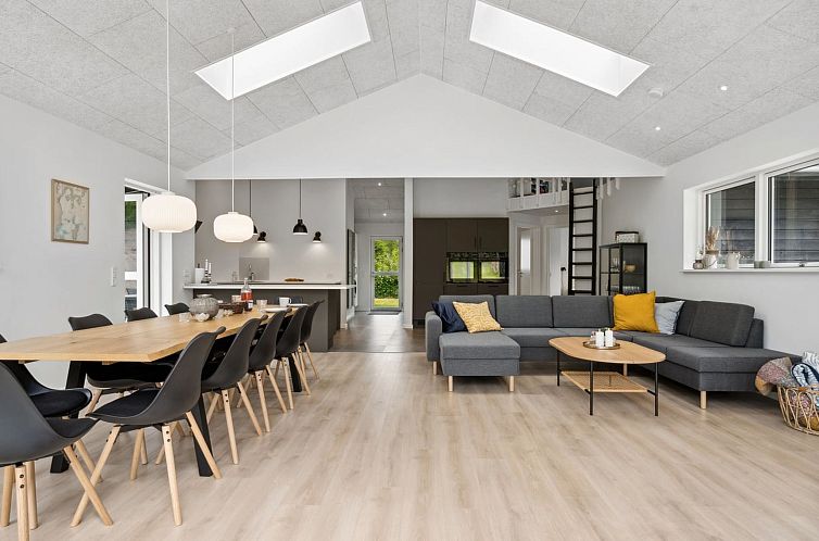 Vakantiehuis "Norna" - 350m from the sea