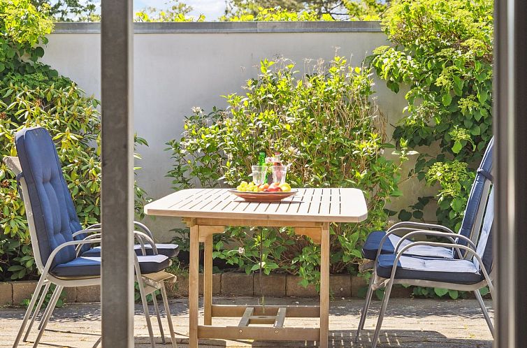 Vakantiehuis "Eikka" - 100m from the sea