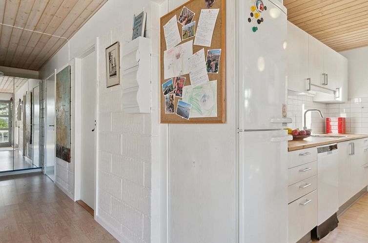 Vakantiehuis "Eikka" - 100m from the sea