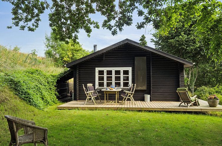 Vakantiehuis "Dorthie" - 1.7km from the sea