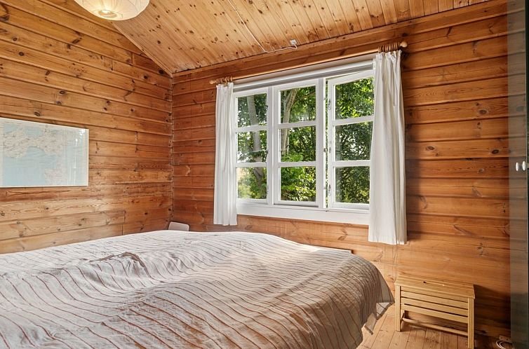 Vakantiehuis "Dorthie" - 1.7km from the sea