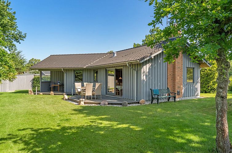 Vakantiehuis "Steffenie" - 250m from the sea