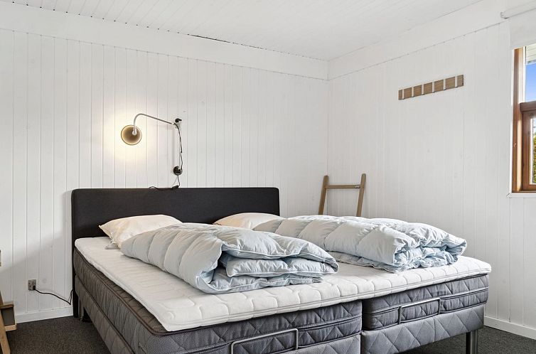 Vakantiehuis "Gundhild" - 250m from the sea