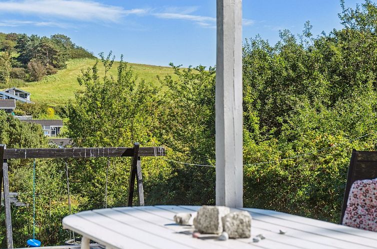 Vakantiehuis "Henryk" - 350m from the sea