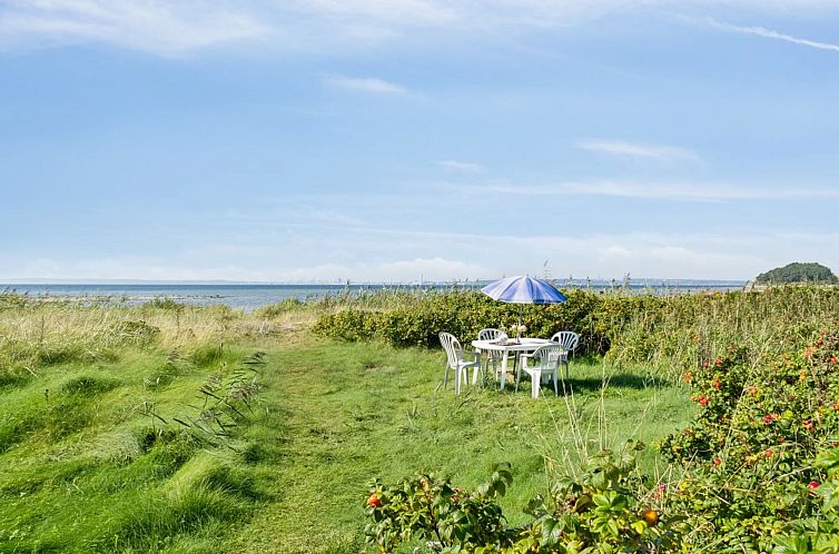 Vakantiehuis "Joella" - 75m from the sea