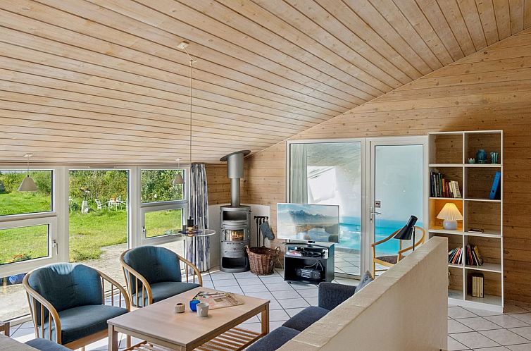 Vakantiehuis "Joella" - 75m from the sea