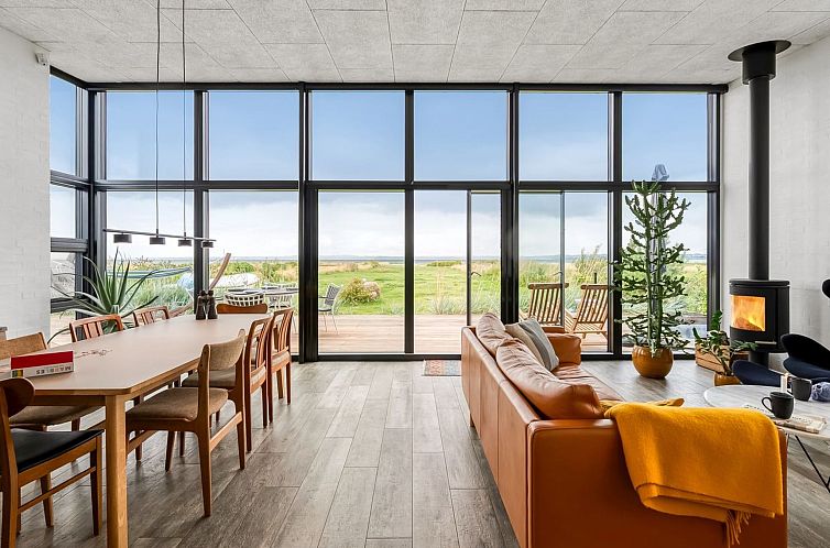 Vakantiehuis "Bondi" - 75m from the sea