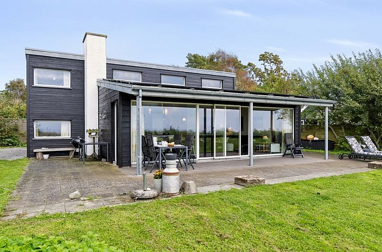 Vakantiehuis "Nilson" - 50m from the sea