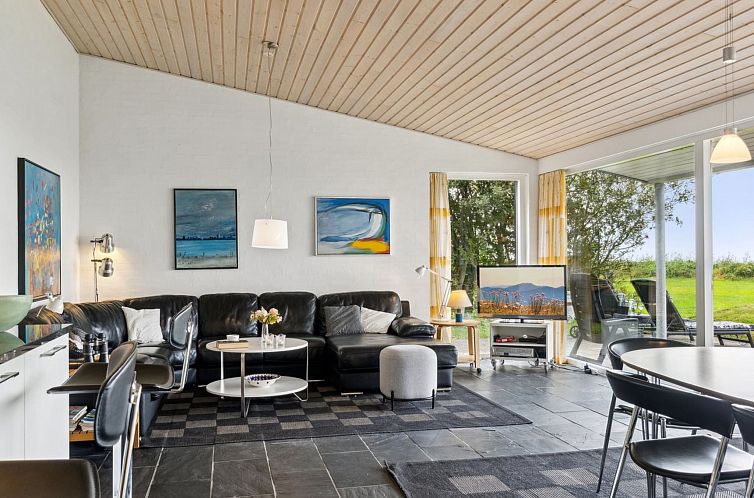 Vakantiehuis "Nilson" - 50m from the sea