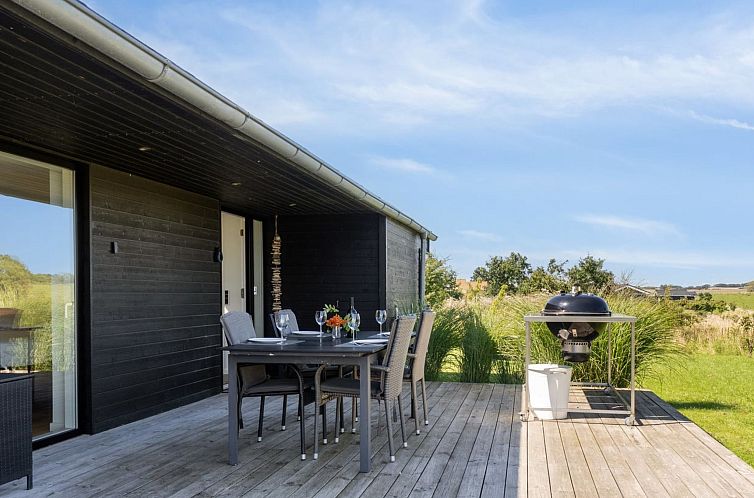 Vakantiehuis "Bæver" - 200m from the sea