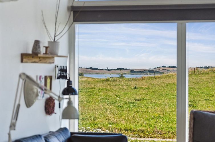 Vakantiehuis "Bæver" - 200m from the sea
