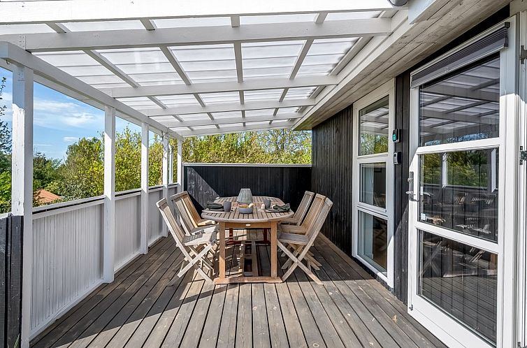 Vakantiehuis "Rik" - 2km from the sea