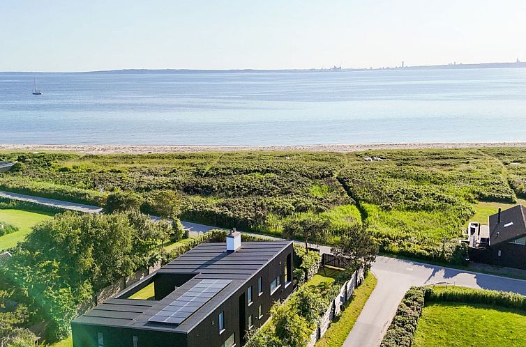 Vakantiehuis "Nille" - 30m from the sea