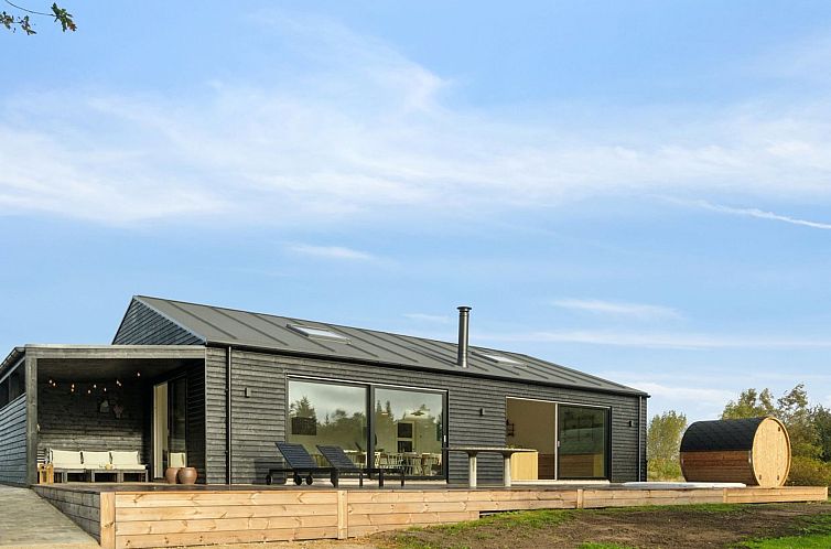 Vakantiehuis "Antomine" - 150m from the sea