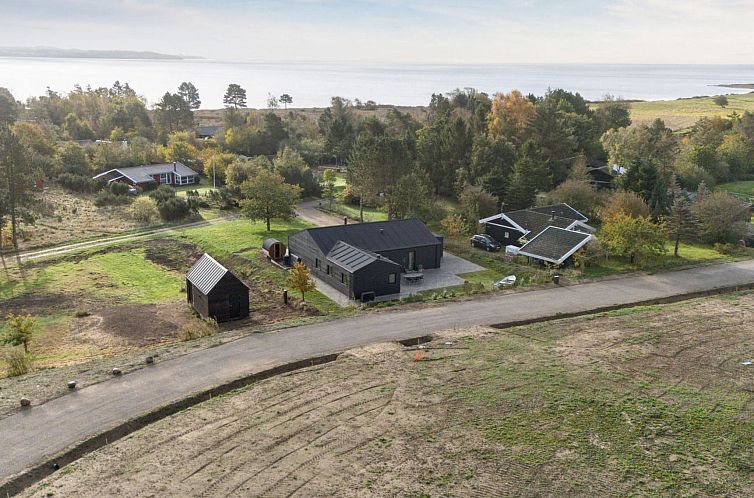 Vakantiehuis "Antomine" - 150m from the sea