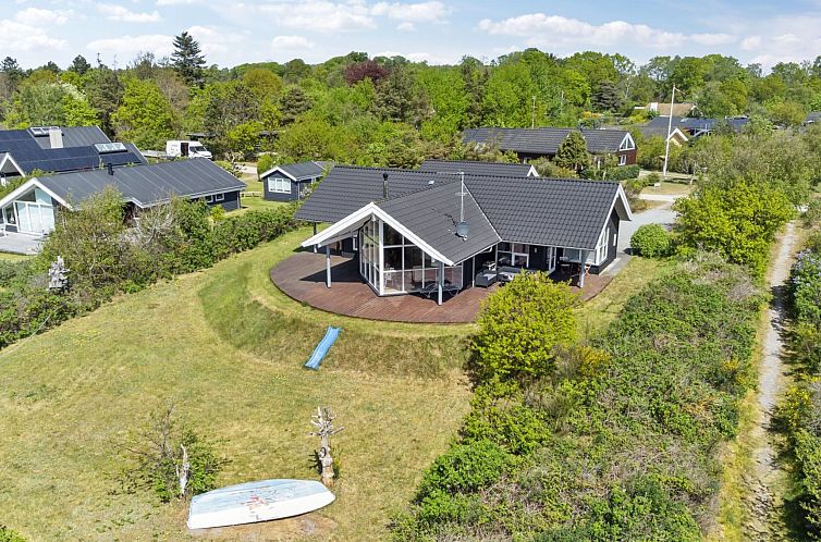 Vakantiehuis "Elspeth" - 25m from the sea