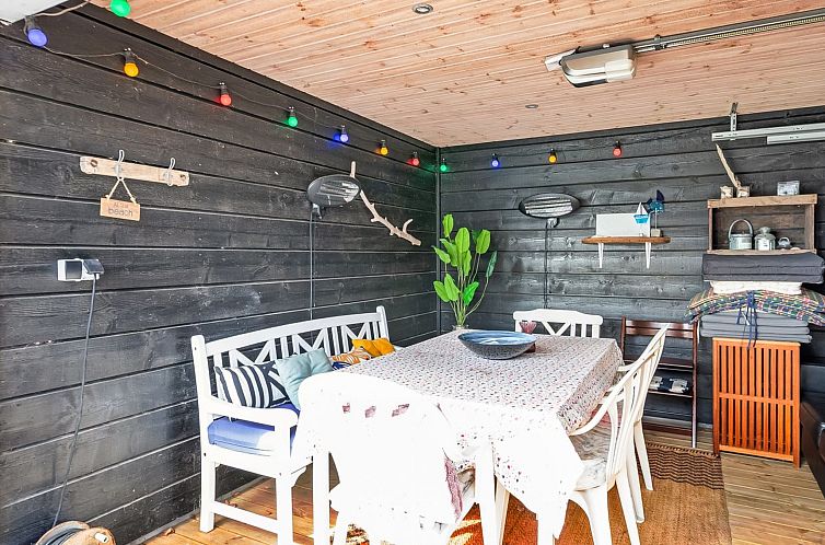 Vakantiehuis "Elspeth" - 25m from the sea