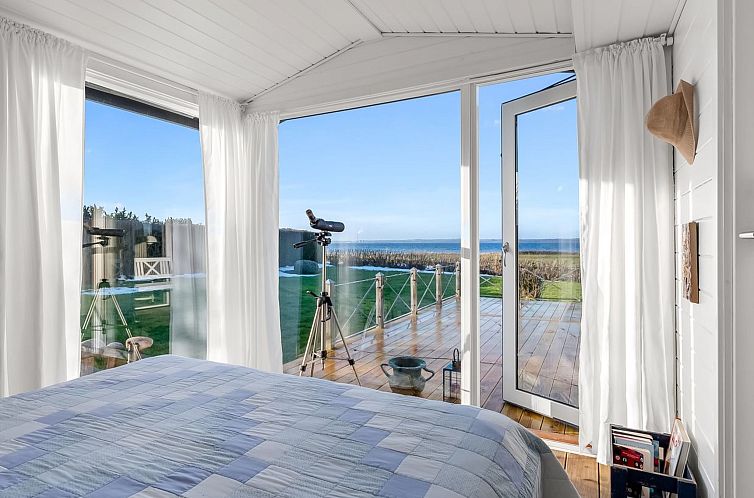 Vakantiehuis "Gustav" - 50m from the sea