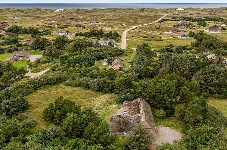 Vakantiehuis "Hedi" - 900m from the sea