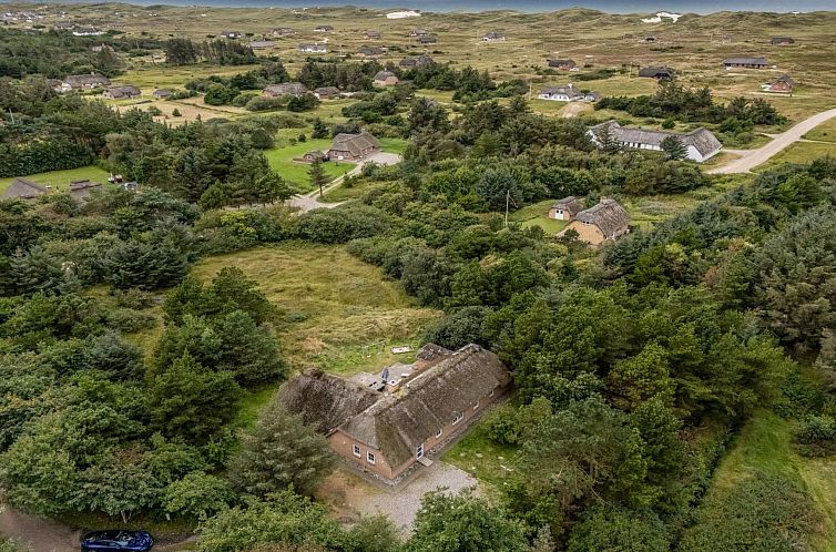 Vakantiehuis "Hedi" - 900m from the sea