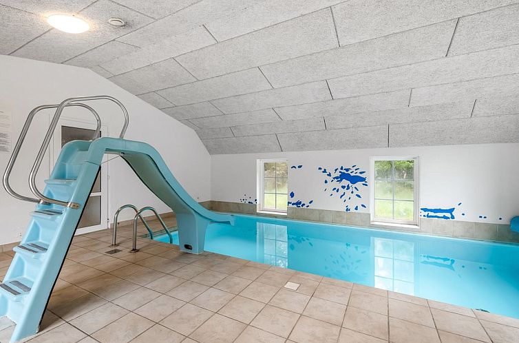 Vakantiehuis "Hedi" - 900m from the sea