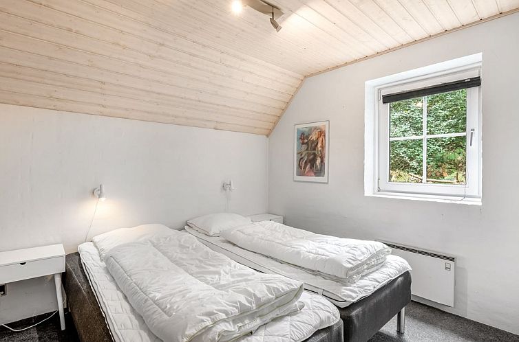 Vakantiehuis "Hedi" - 900m from the sea