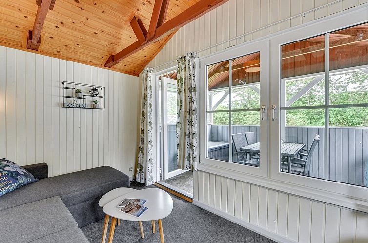 Vakantiehuis "Elizabeth" - 400m to the fjord