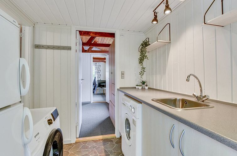 Vakantiehuis "Elizabeth" - 400m to the fjord