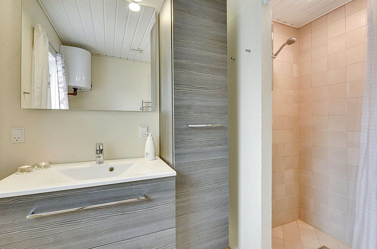 Vakantiehuis "Elizabeth" - 400m to the fjord