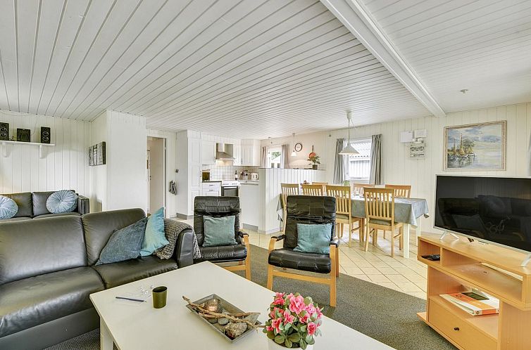 Vakantiehuis "Elizabeth" - 400m to the fjord