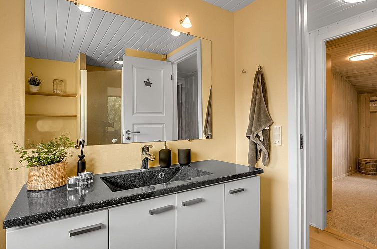 Vakantiehuis "Waghn" - 800m to the fjord