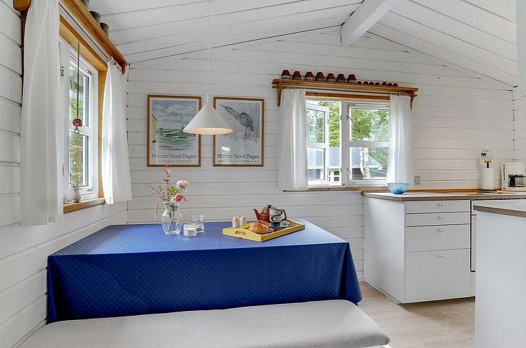 Vakantiehuis "Naya" - 2.5km from the sea