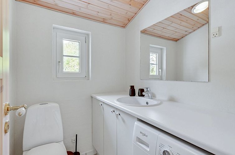 Vakantiehuis "Osmo" - 900m from the sea