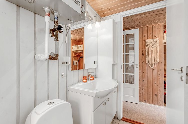 Vakantiehuis "Toimi" - 500m to the fjord